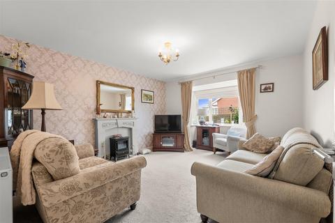 undefined, Hardwick View Close, New Houghton