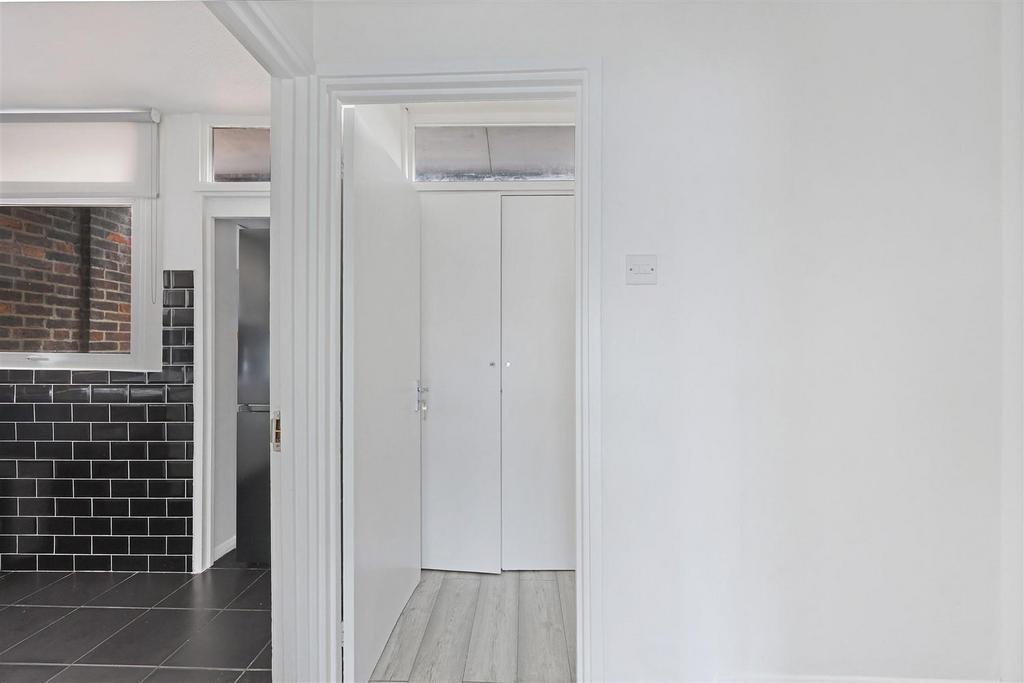 4 D4 A0940.jpg