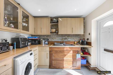 4 bedroom terraced house for sale, Aldykes, Hatfield
