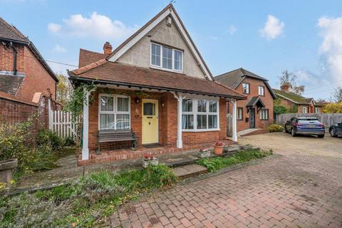 3 bedroom detached house for sale, Curridge, Berkshire, RG18