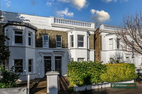 St. Elmo Road, Askew Village, W12