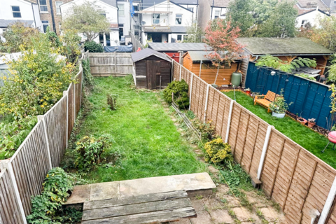 3 bedroom terraced house for sale, Croydon SE25