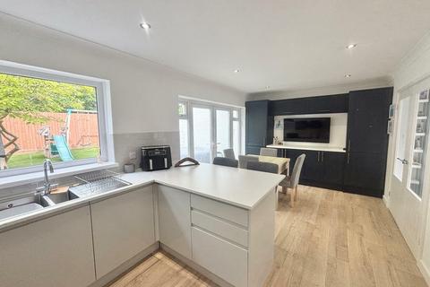 undefined, Penrhos, Gorseinon, Swansea