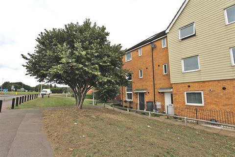 Pearl Walk, Sittingbourne