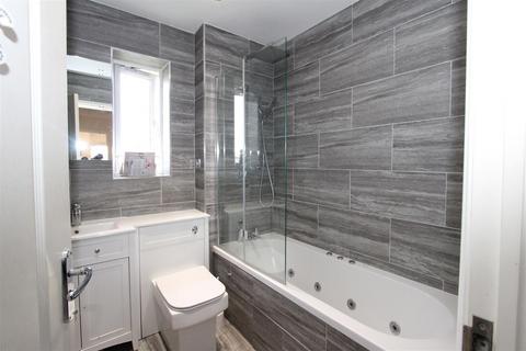 undefined, Pearl Walk, Sittingbourne