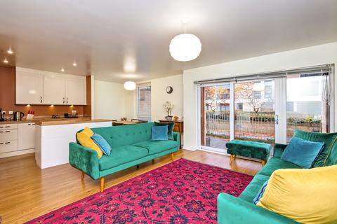 undefined, 18 Kimmerghame Place, Edinburgh, EH4 2GE