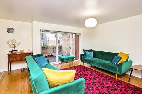 undefined, 18 Kimmerghame Place, Edinburgh, EH4 2GE
