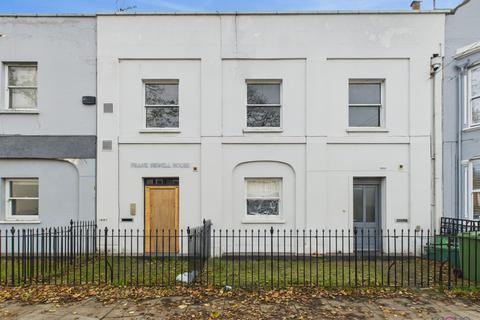 undefined, Selkirk Street, Cheltenham GL52