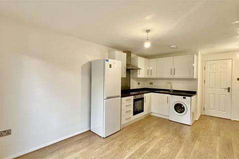undefined, Briarwood Close, Feltham TW13