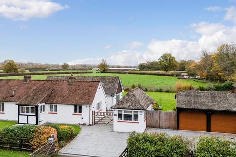 3 bedroom detached house for sale, Tandridge Lane, Lingfield RH7