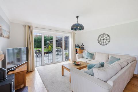 3 bedroom detached house for sale, Tandridge Lane, Lingfield RH7