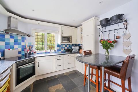 3 bedroom detached house for sale, Tandridge Lane, Lingfield RH7
