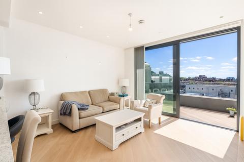 2 bedroom apartment to rent, London W12
