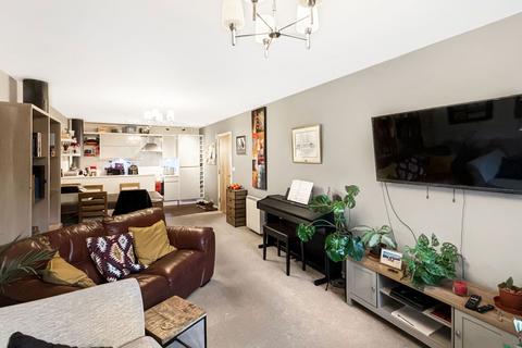 2 bedroom duplex for sale, Blackburn Road, ., Bolton, Greater Manchester, BL1 7LS