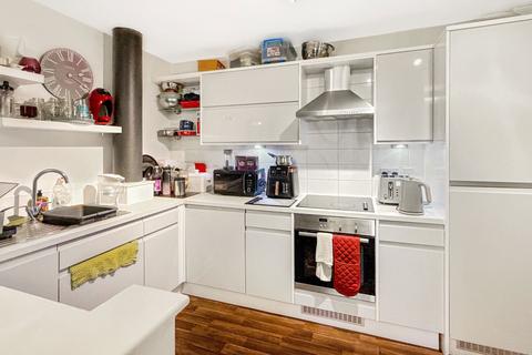 2 bedroom duplex for sale, Blackburn Road, ., Bolton, Greater Manchester, BL1 7LS