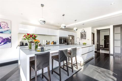 5 bedroom semi-detached house to rent, Stonehill Road, East Sheen, London, SW14