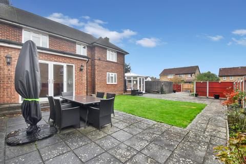 4 bedroom semi-detached house for sale, Hamelin Road, Darland, Gillingham, ME7