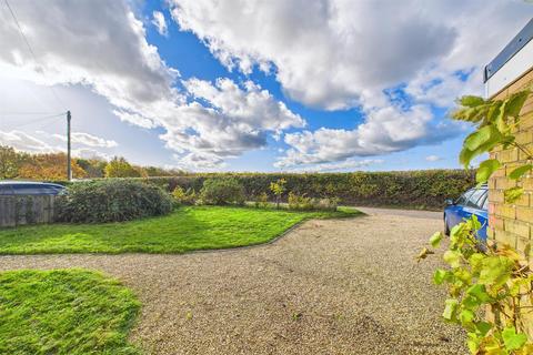 undefined, Smugglers Lane, Reepham