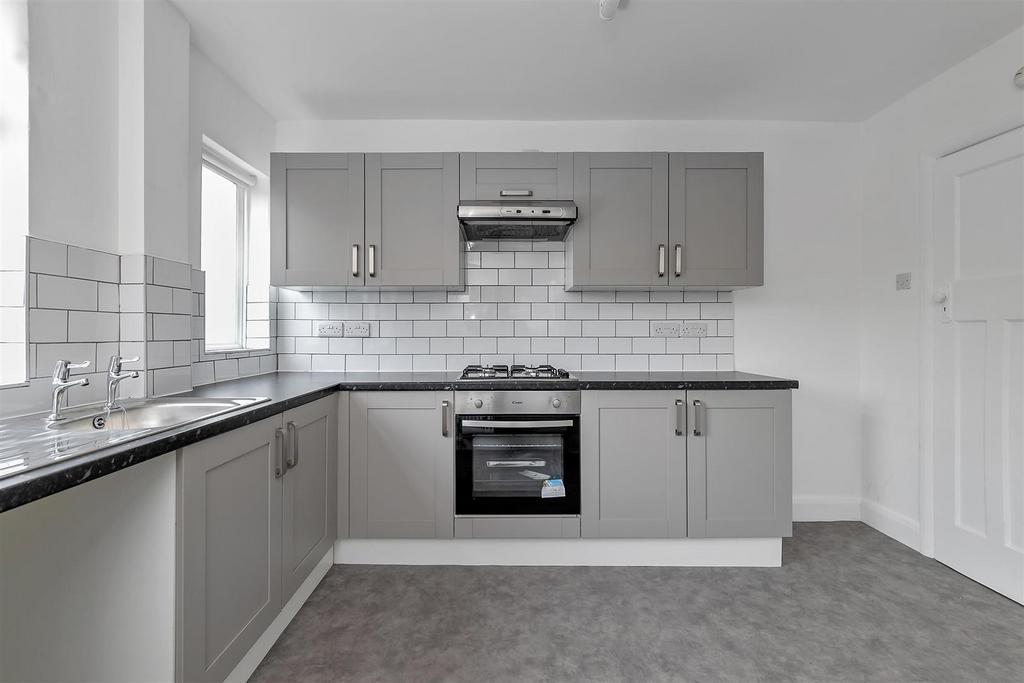 1 Firwood Ave-16.jpg