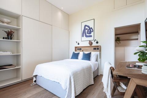Studio to rent, Flat ,  Philbeach Gardens, London SW5