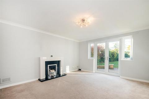 4 bedroom detached house for sale, Hampshire Road, Walton-Le-Dale, Preston