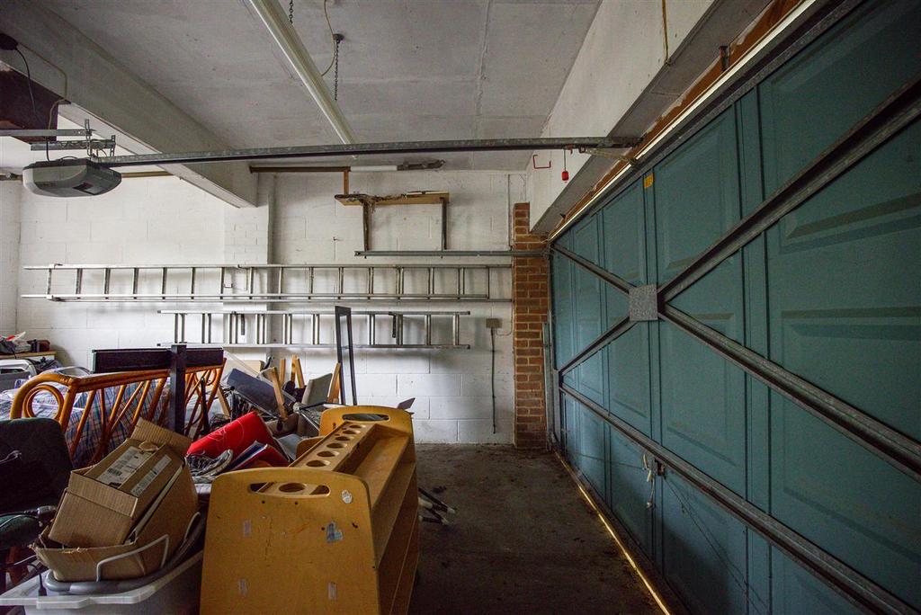 Double Garage 2