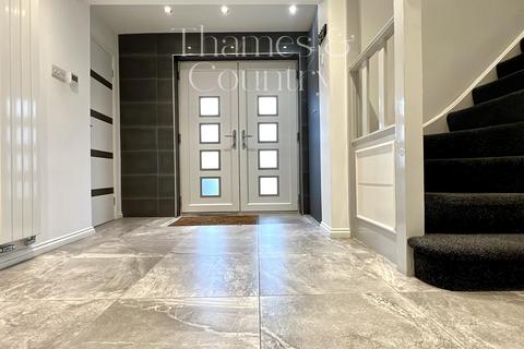 5 bedroom detached house for sale, High Wycombe HP12