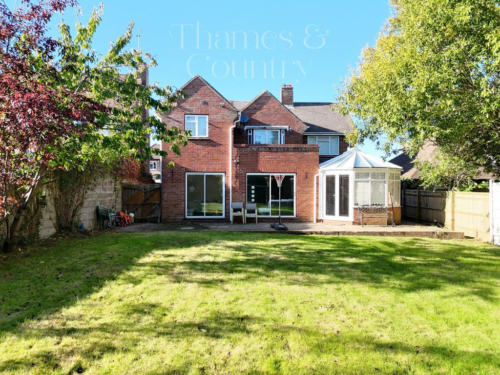 Rupert Avenue - Back Garden