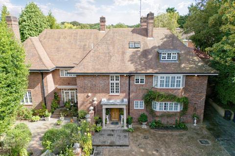 undefined, West Heath Road, London, NW3