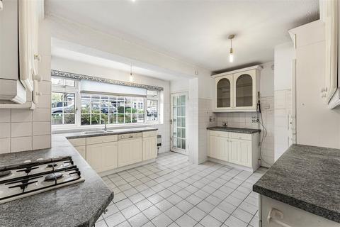 undefined, Bancroft Avenue, Buckhurst Hill