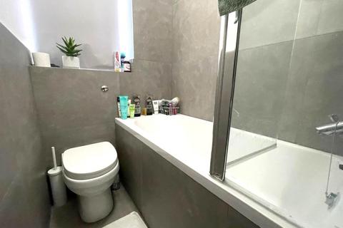 1 bedroom apartment to rent, Highstone Mansions, Camden Road, NW1
