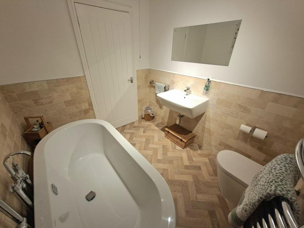 Family bathroom