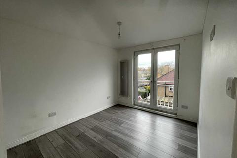 undefined, East Street, Epsom, Epsom