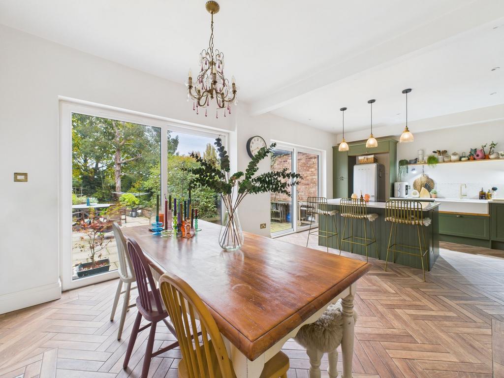 Dining Kitchen