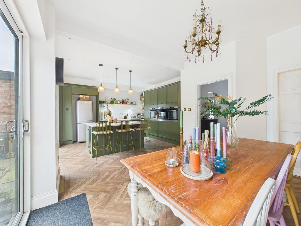 Dining Kitchen