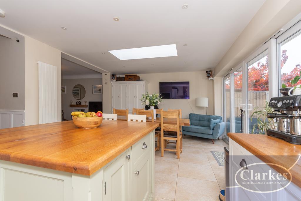 Fc 062 116 hill view rd 033