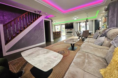 undefined, Addlestone, Surrey, KT15