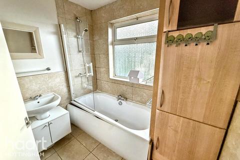 3 bedroom semi-detached house to rent, Somersby Road, NOTTINGHAM