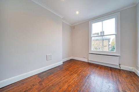 1 bedroom flat to rent, St. Charles Square, London W10