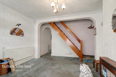 2 bedroom terraced house for sale, Park Road, Burslem, Stoke-On-Trent ST6 1EJ
