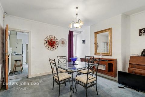 2 bedroom terraced house for sale, Park Road, Burslem, Stoke-On-Trent ST6 1EJ