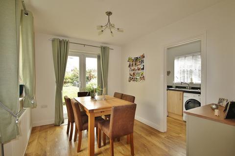 5 bedroom detached house for sale, Barrington Close, Witney, OX28