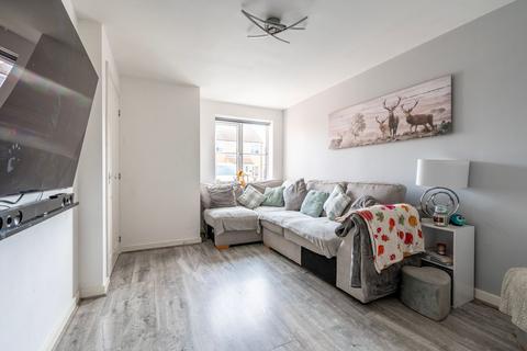 2 bedroom terraced house for sale, Howard's Way, Bradwell