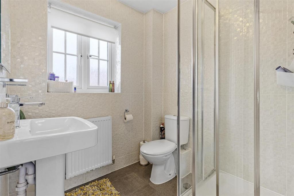 En-Suite Bedroom 2