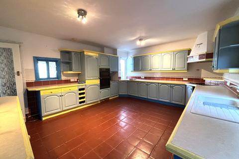Quarterways Bay View Road, East Looe, Looe, PL13 1JP