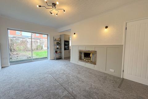 2 bedroom bungalow for sale, Neston Avenue, Bolton, BL1