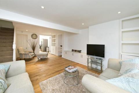 undefined, Temperley Road, London SW12