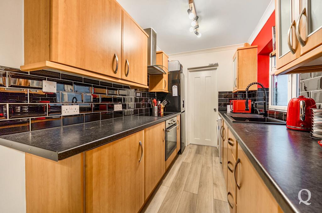 2c1635f0-b518-400...