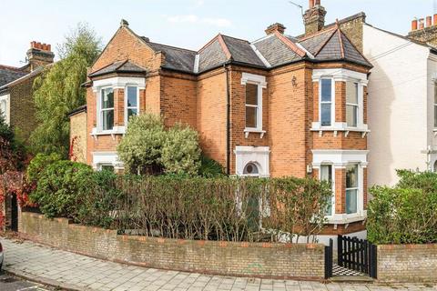 3 bedroom flat for sale, Fairmount Road, London SW2