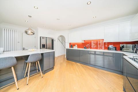 undefined, Elmbridge Avenue, Surbiton KT5